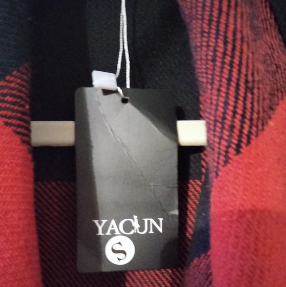 NWT S Buffalo Plaid Vest - Picture 2 of 4